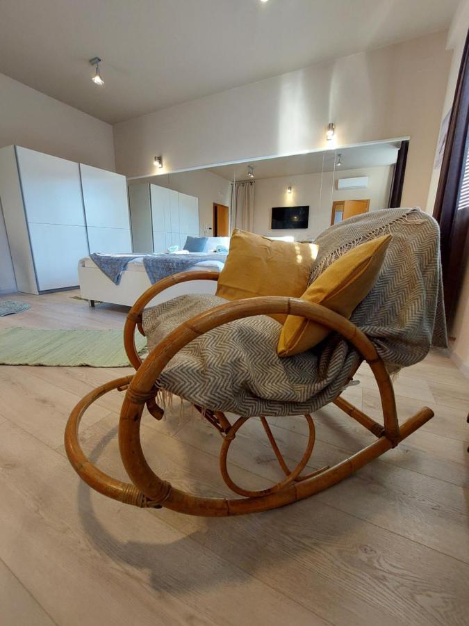 Room And Apartments Antea ロヴィニ エクステリア 写真